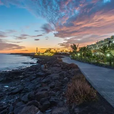Villa Puerto Del Carmen Sleeps 4 Pool Wifi Puerto del Carmen (Lanzarote)